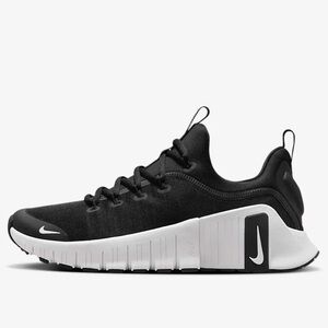 Nike Black and White Sneakers